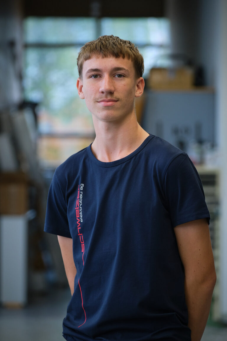 DSCF6745-Schweizer-Elektrobau